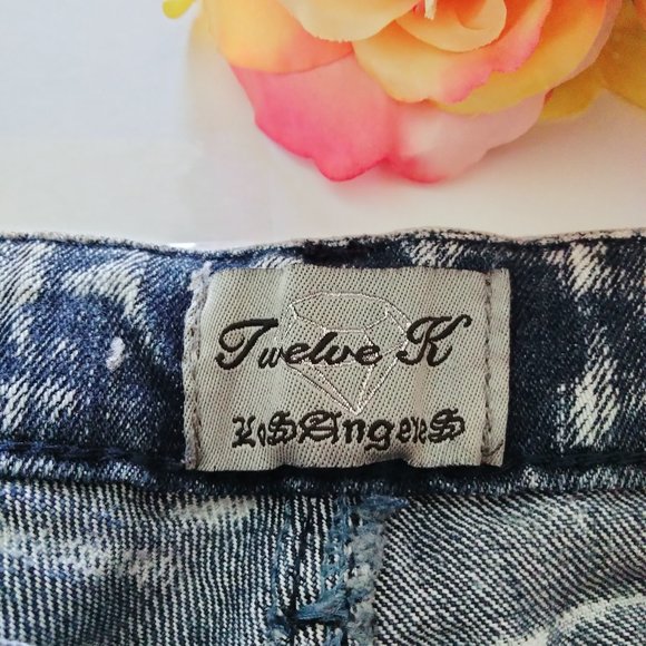 Acid Wash Twelve K Womens Destroyed Jeans - Picture 4 of 15